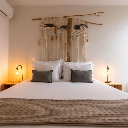White Exclusive Suites & Villas Лагоа Екстер'єр фото