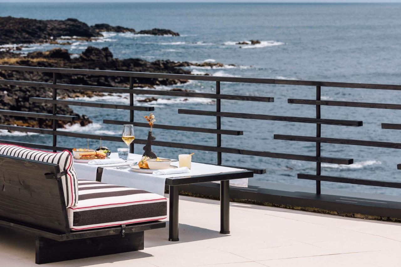 White Exclusive Suites & Villas Лагоа Екстер'єр фото