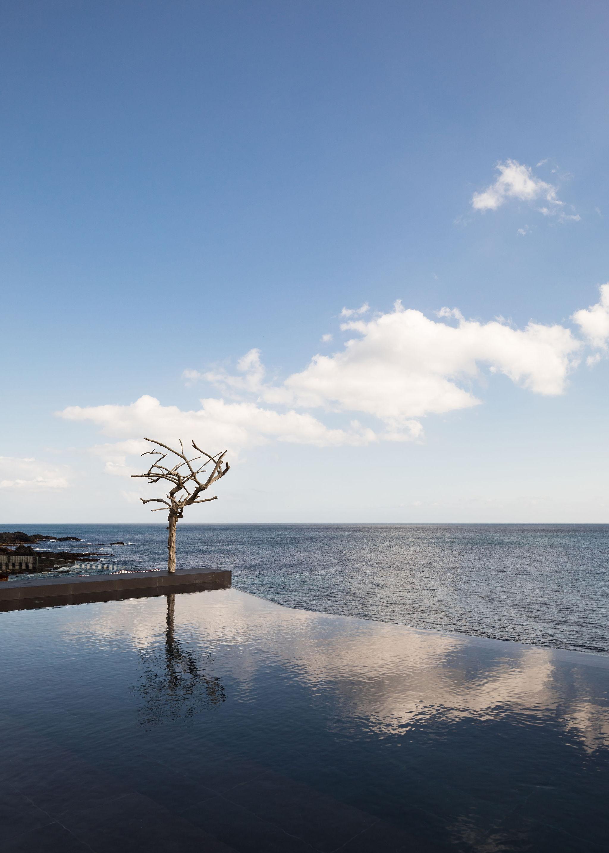 White Exclusive Suites & Villas Лагоа Екстер'єр фото